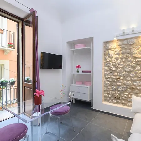 Almatros Design Peonia In Palazzo Storico *