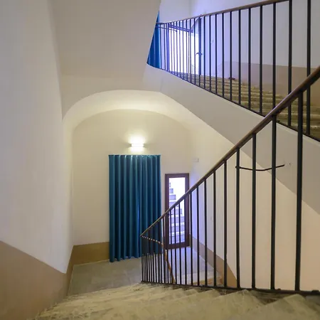Almatros Design Peonia In Palazzo Storico Appartement