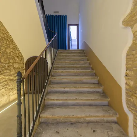 Almatros Design Peonia In Palazzo Storico